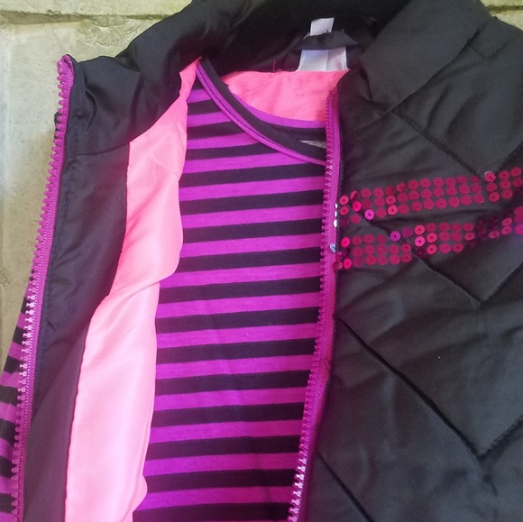 Girls 2 pc black vest and matching shirt - Picture 2 of 2